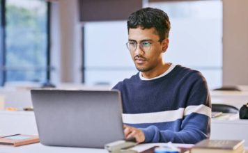 Beste Laptops für Studenten und Homeoffice in Indien Laptops für Studenten